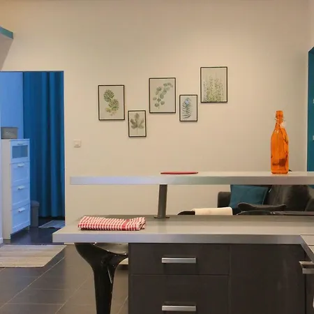 Апартаменты Luckey Homes - Rue Henri Debraye
