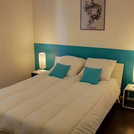 Апартаменты Luckey Homes - Rue Henri Debraye *